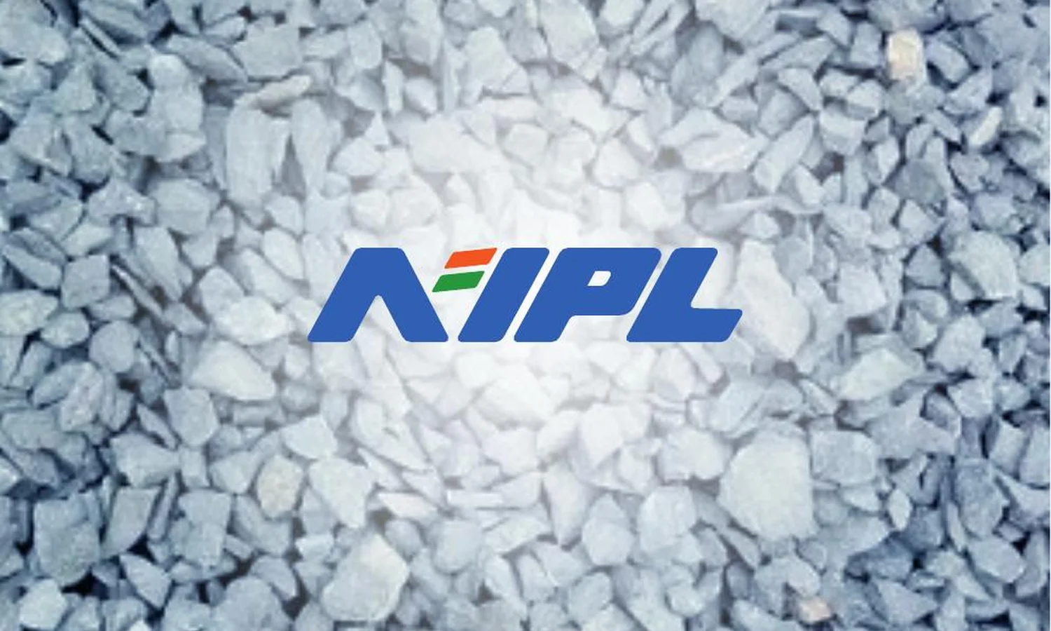 Refractory mineral aggregate texture